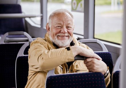 Fahrgast im Bus