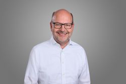 Das Bild zeigt Prof. Dr. Heinz-Dieter Quack.