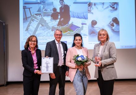 IHK Tourismuspreis Übergabe an Bambini-Kinderwelt, 4 Personen