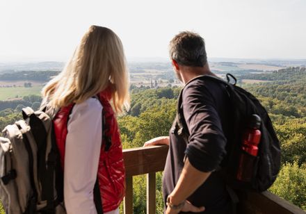 Weg der Stille beim Hungerbergturm in Höxter - Urlaubsregion Teutoburger Wald 